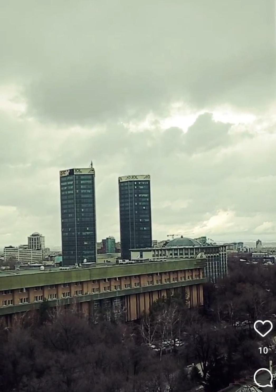 Квартира На Речке Есентайка Almaty Esterno foto